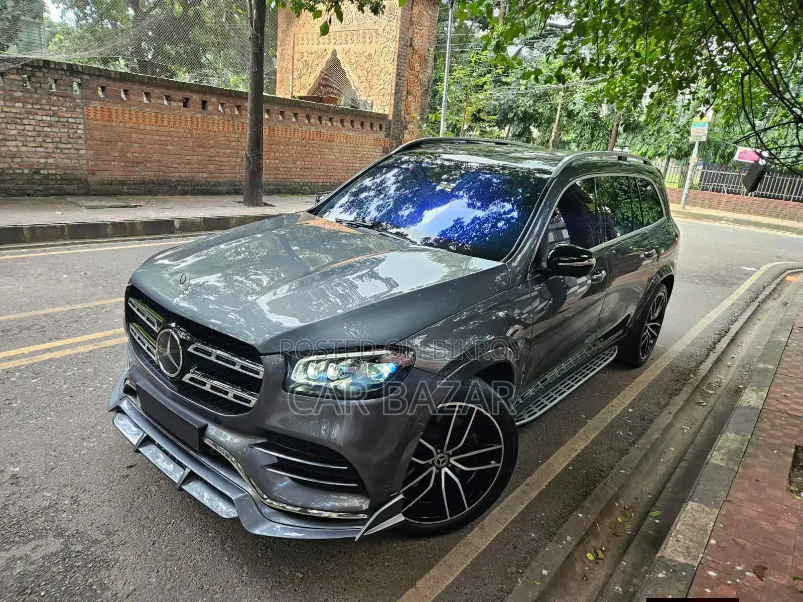 Mercedes-Benz GLS-Class GLS 400d 2022 Gray