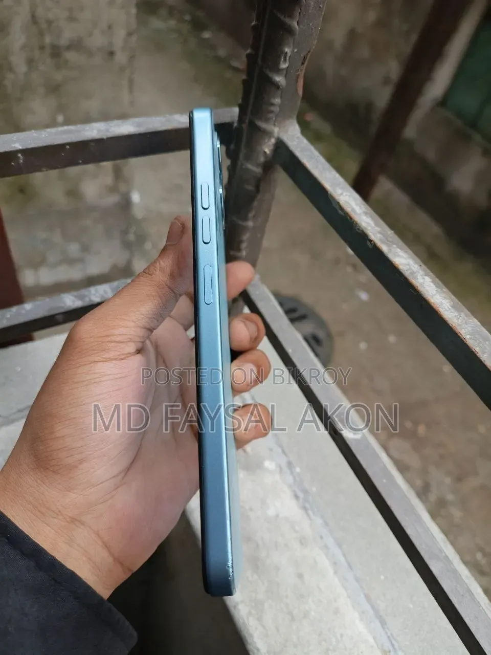 Tecno Spark Go 64 GB Blue