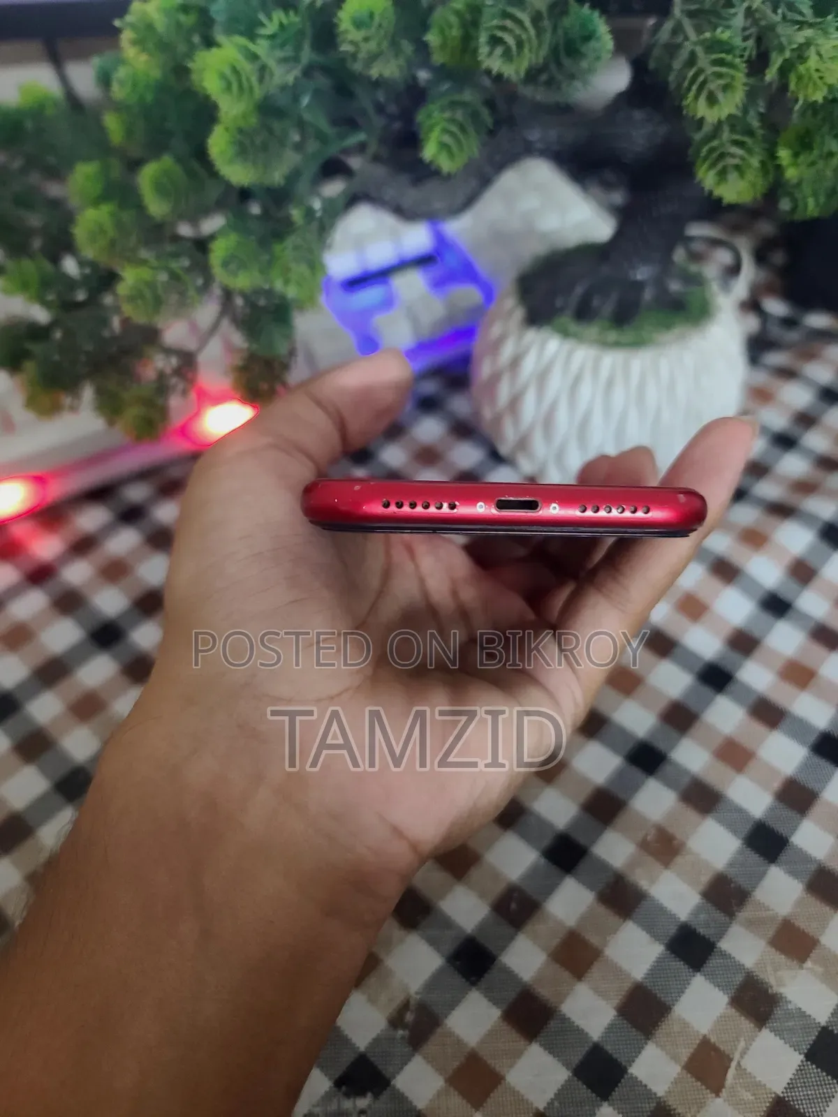 Apple iPhone XR 64 GB Red