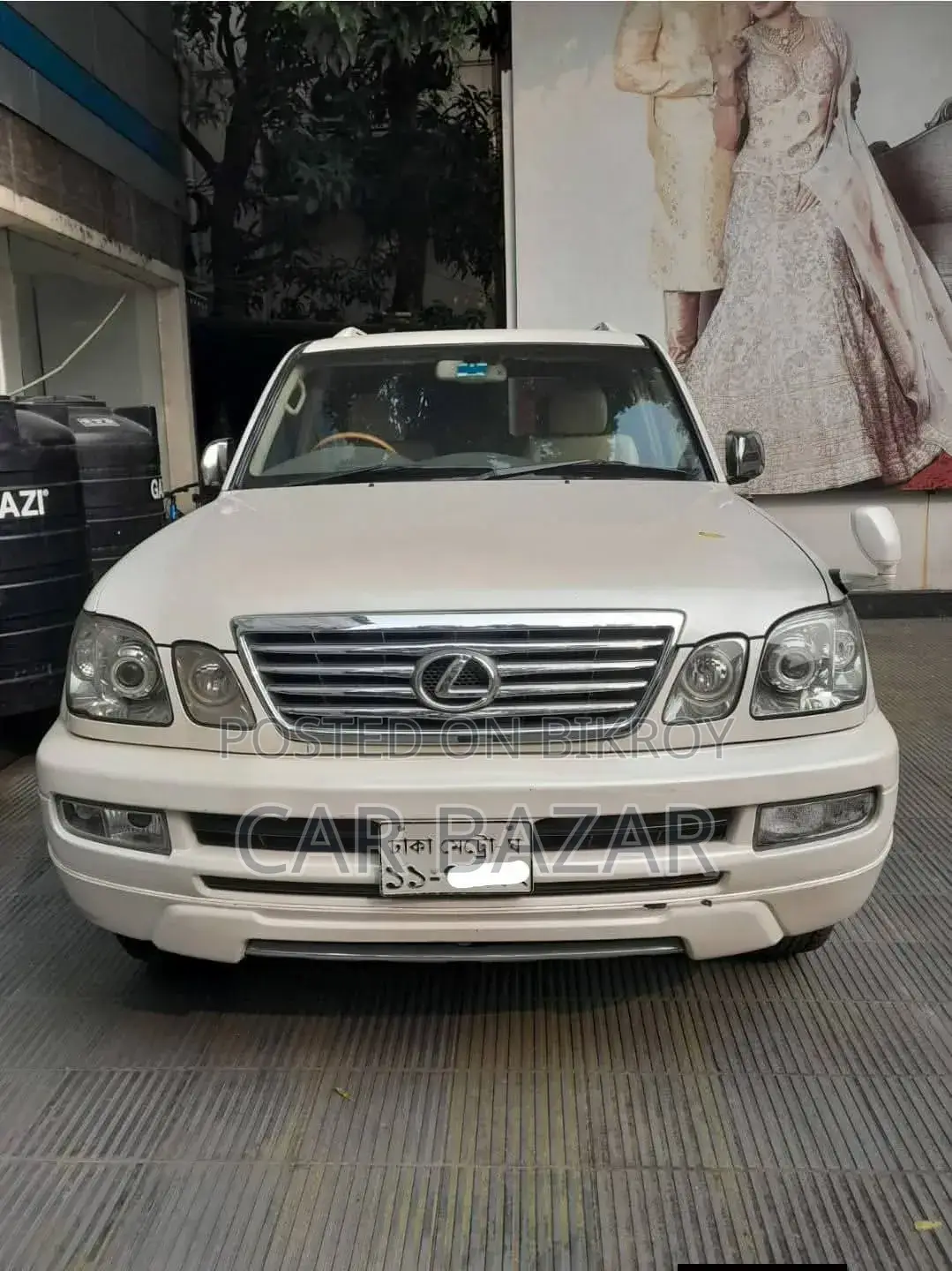 Lexus LX 470 All-Wheel Drive 2001 Pearl