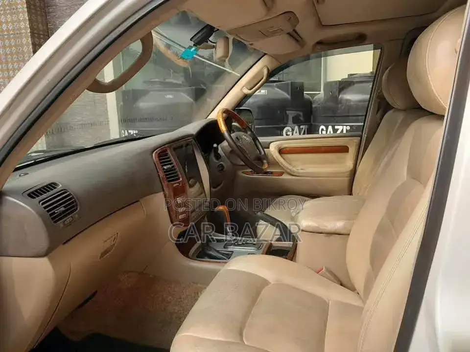 Lexus LX 470 All-Wheel Drive 2001 Pearl