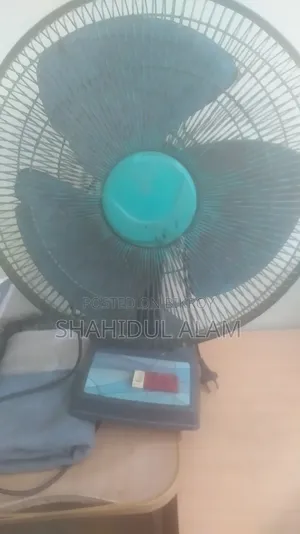 বিক্রির জন্য টেবিল ফ্যান