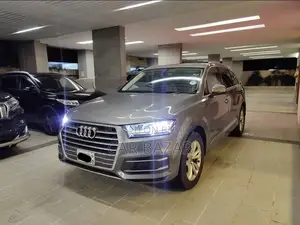 Audi Q7 2018 Gray