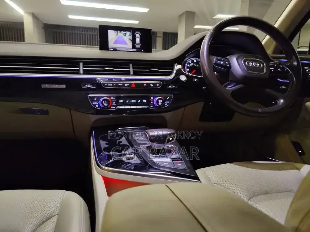Audi Q7 2018 Gray