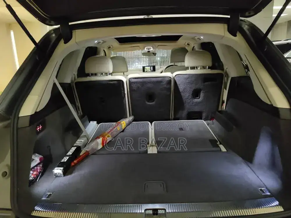 Audi Q7 2018 Gray