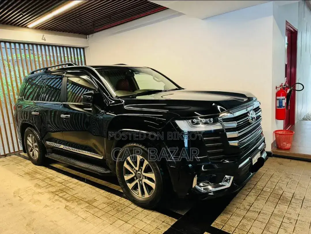 Toyota Land Cruiser 2011 Black