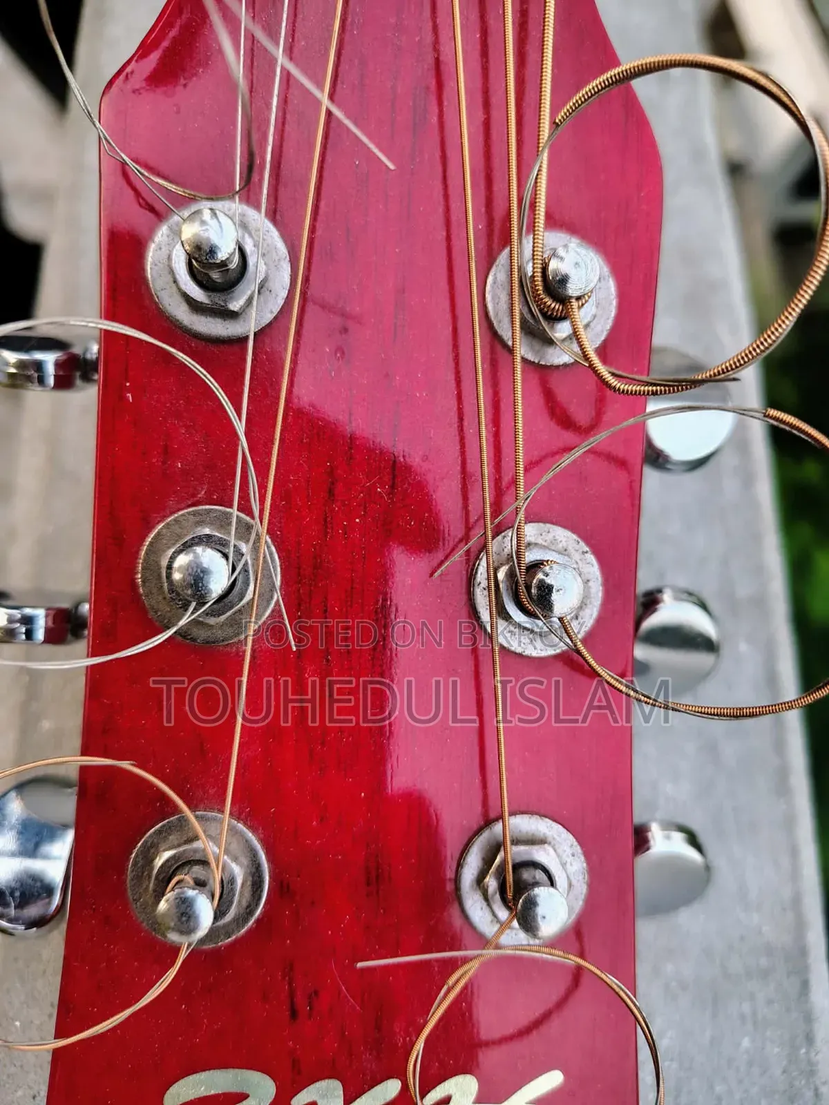 Axe 48c Guitar