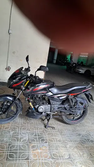 Bajaj Pulsar 150 2019 Black
