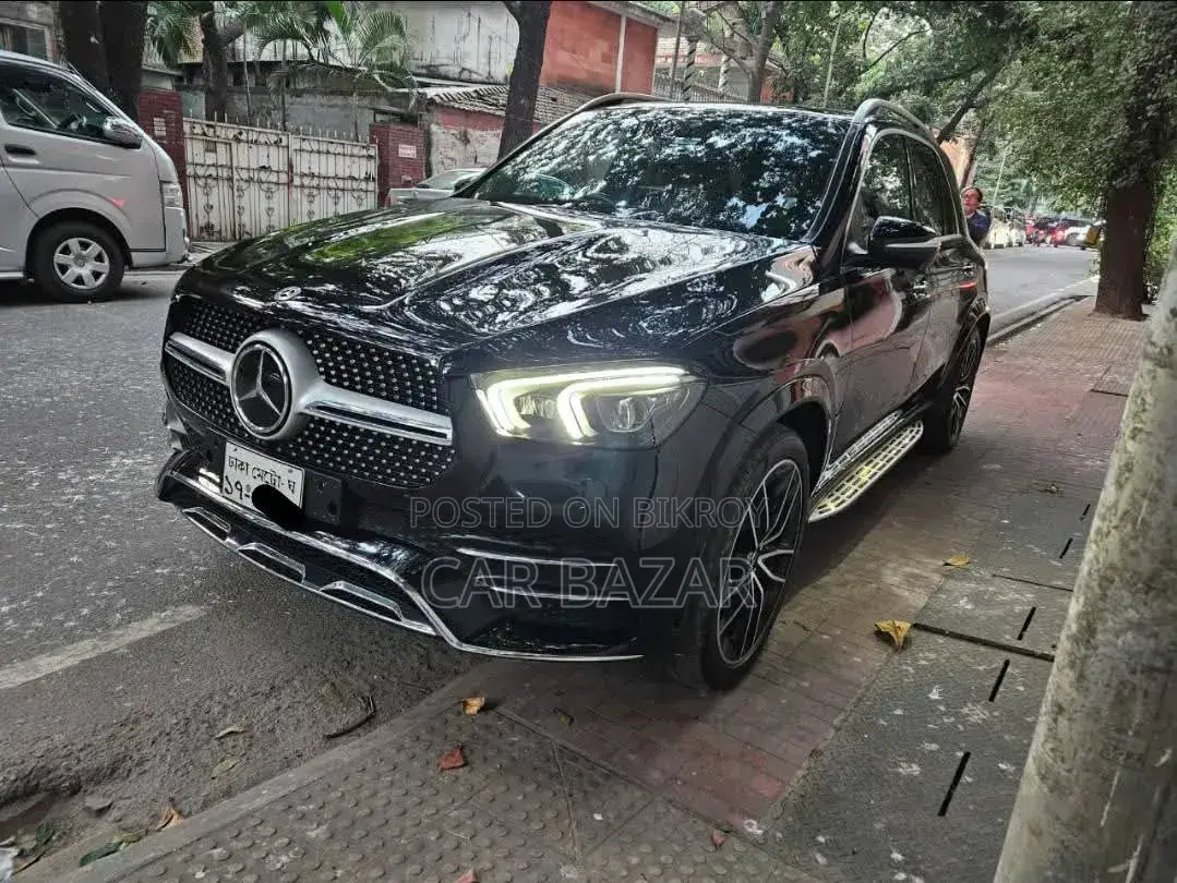 মার্সিডিজ-বেঞ্জ জিএলই-ক্লাস ২০২০ কালো