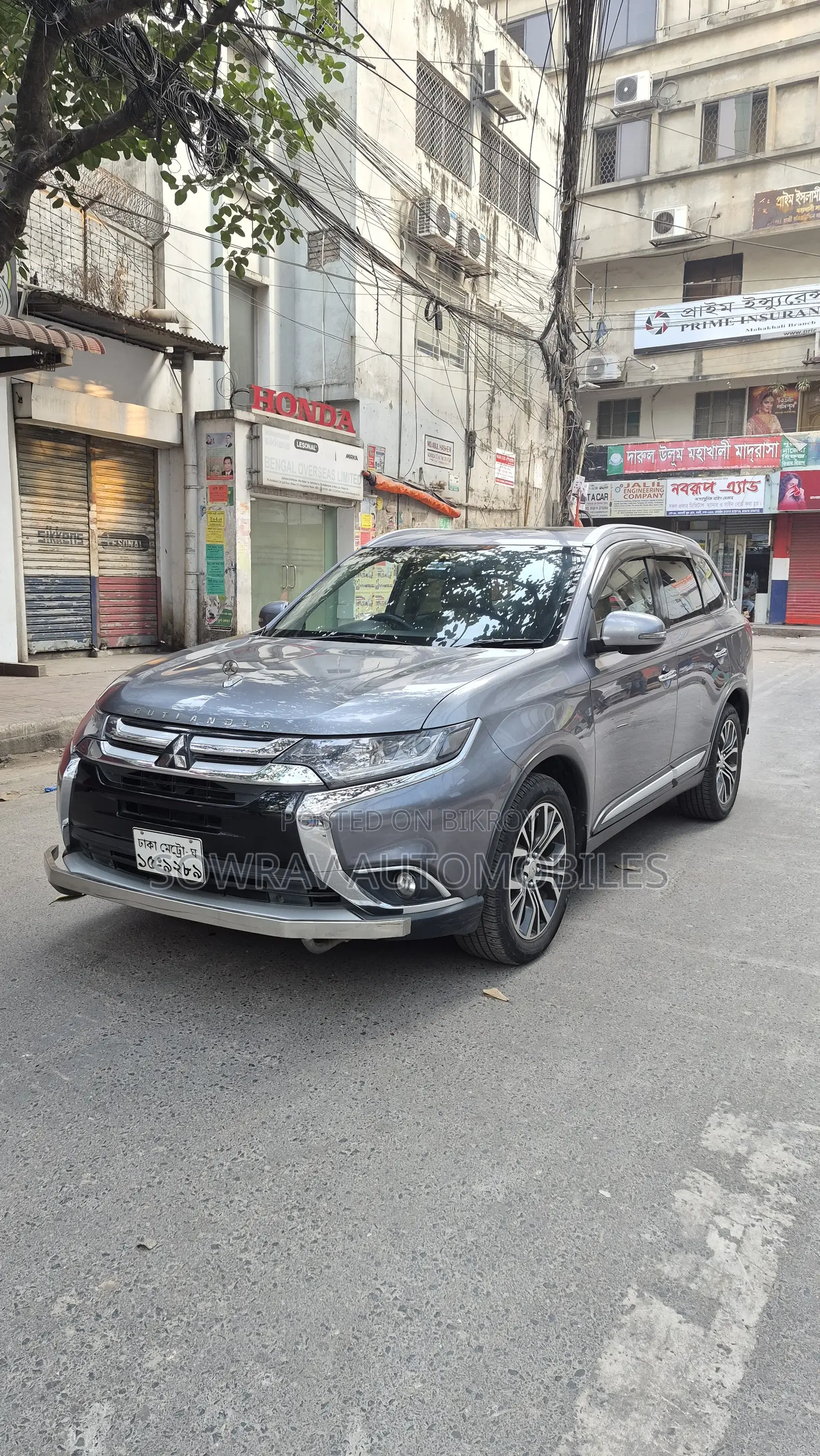 Mitsubishi Outlander 2017 Gray