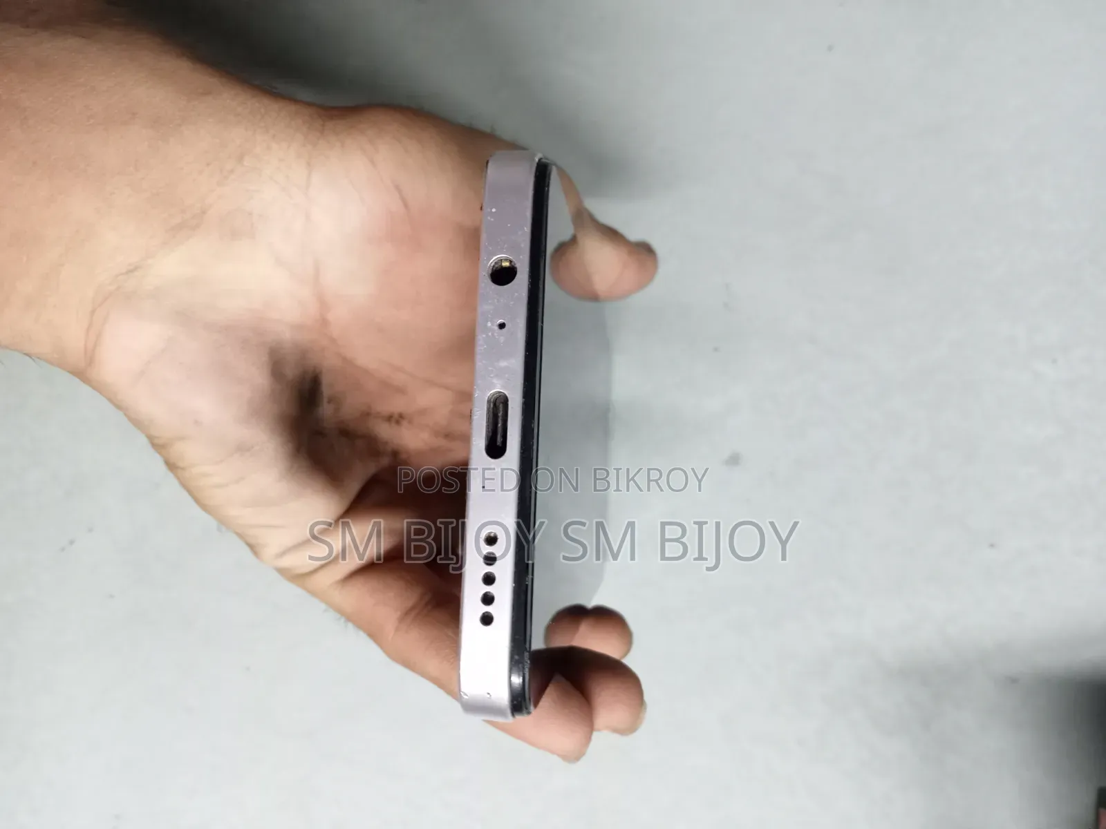 Vivo Y29s 128 GB Gray