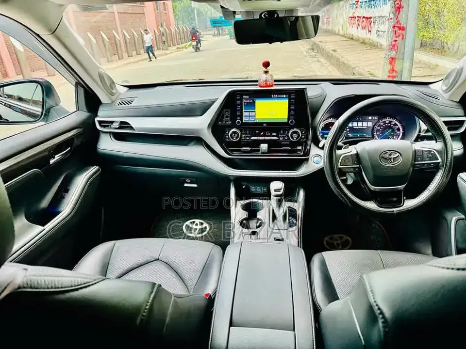 Toyota Highlander 2023 Black