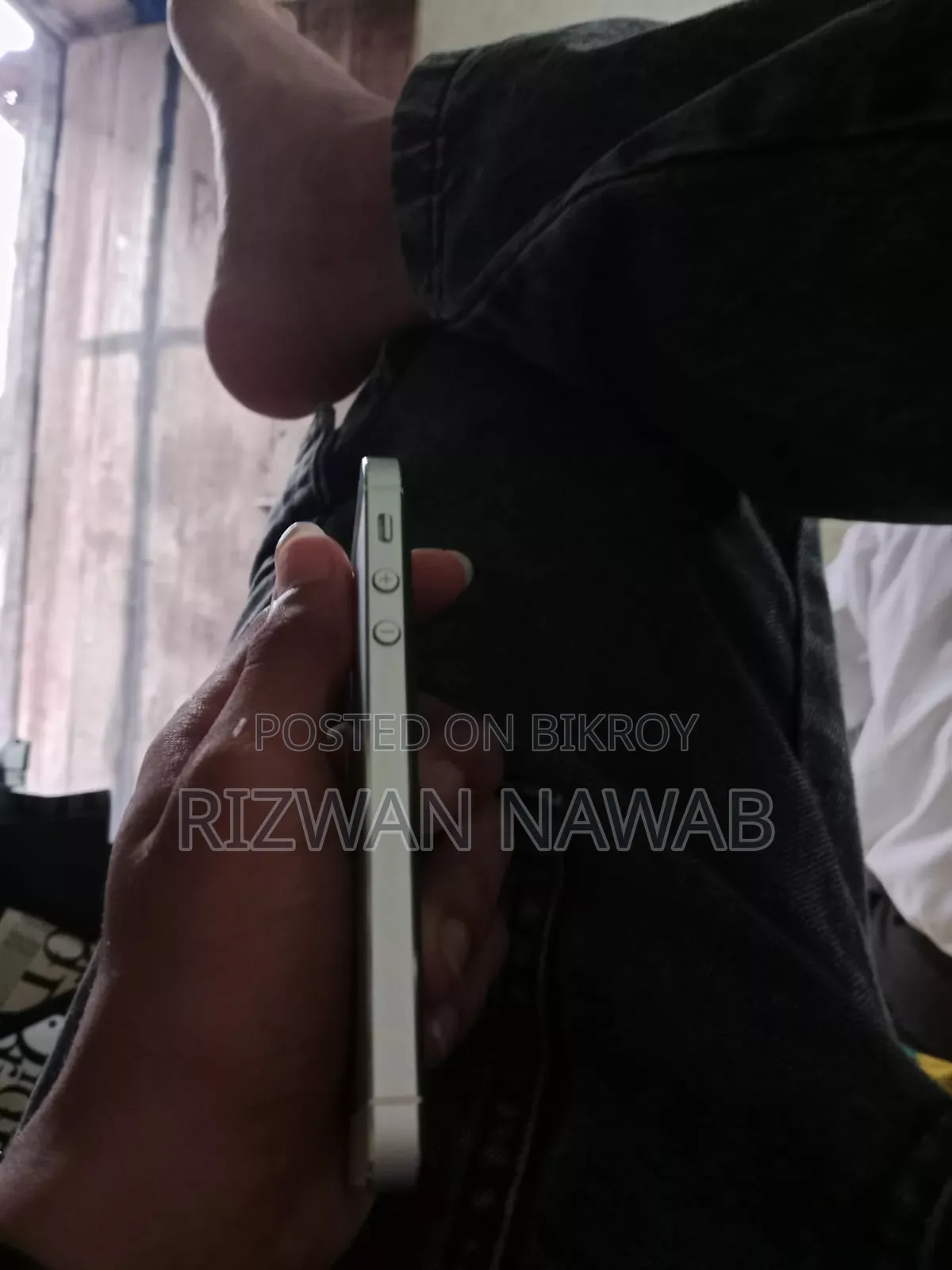 Apple iPhone 5 16 GB White