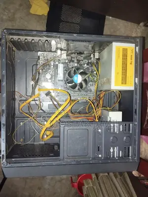 Desktop Computer Asus 8GB Intel Core i3 SSD 128GB