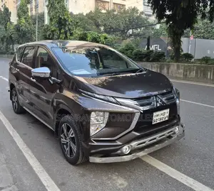 Mitsubishi Xpander 2020 Beige