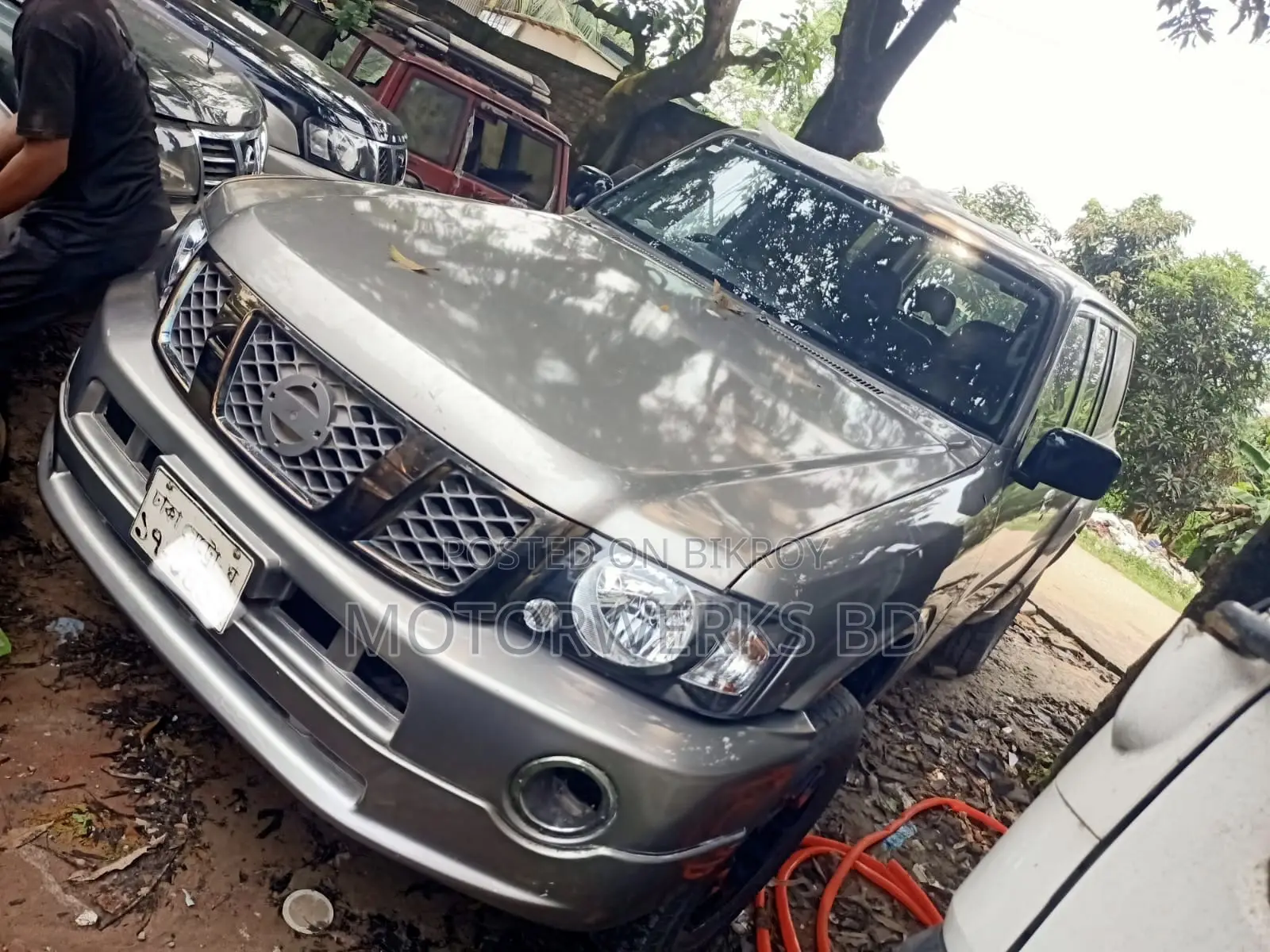 Nissan Patrol 2004 Silver