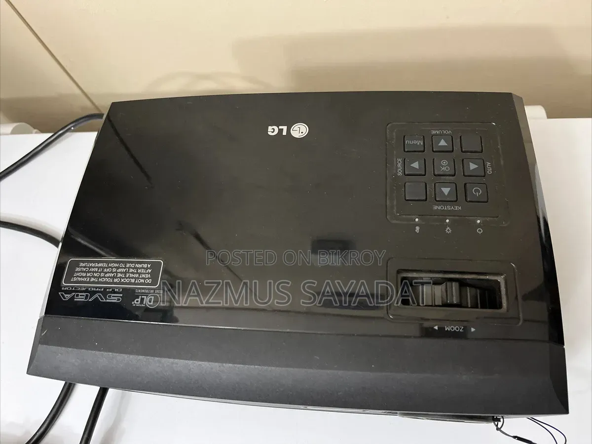 LG DLP BS275 Projector for Sale