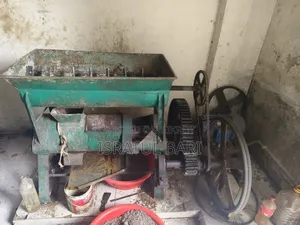 Mustard oil extraction machine with filter