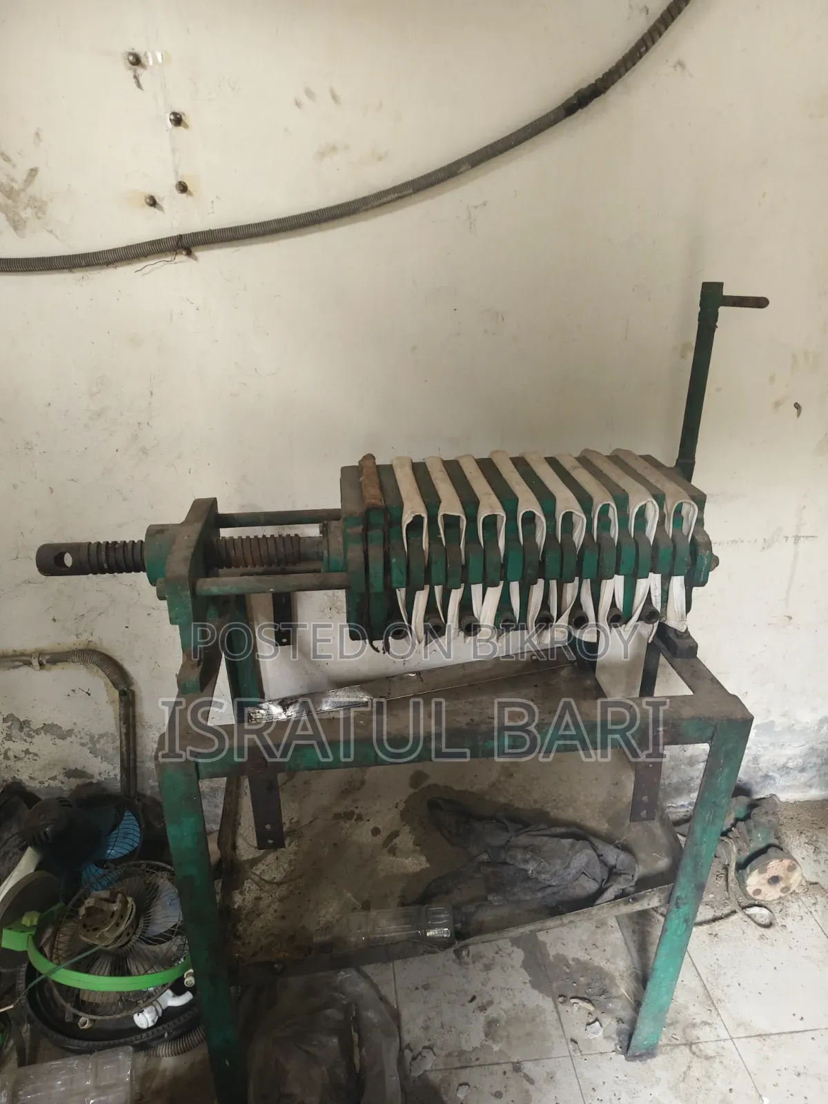 Mustard oil extraction machine with filter