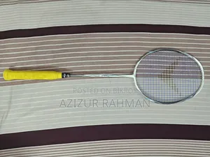 Vs Titan 7 Badminton Racket