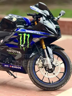 Yamaha R1 2025 Black
