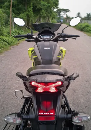 Honda Hornet 2021 Black