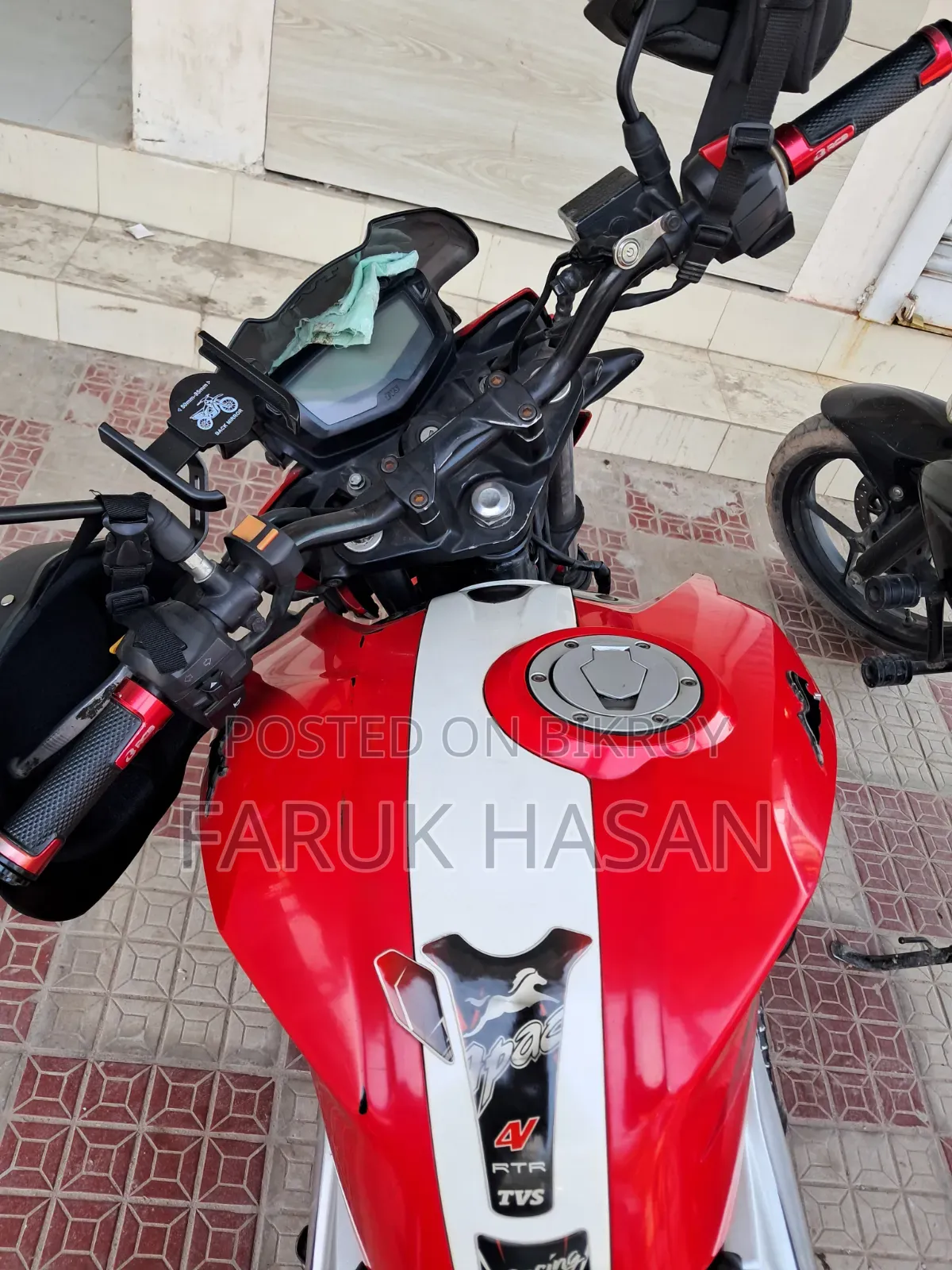 টিভিএস অ্যাপাচি ১৬০ ৪ভি ২০১৯ রেড