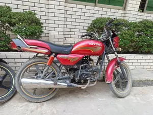 রেঞ্জার ২০১৮ লাল মোটরসাইকেল