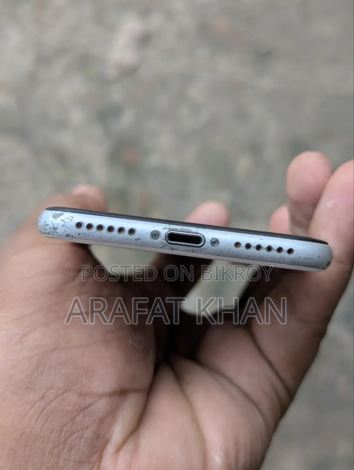 অ্যাপল আইফোন এসই (২০২০) ৬৪ জিবি সাদা