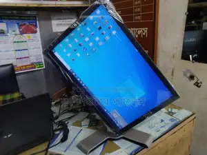 Original Dell Brand 19" Hydraulic Moving 100% Full Fresh Monitor