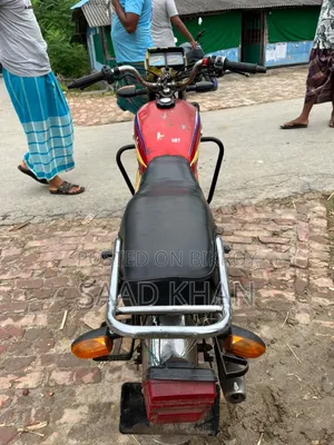 ওয়ালটন লিও ৯০ ২০১৬ লাল