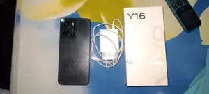 Vivo Y16 64 GB Black