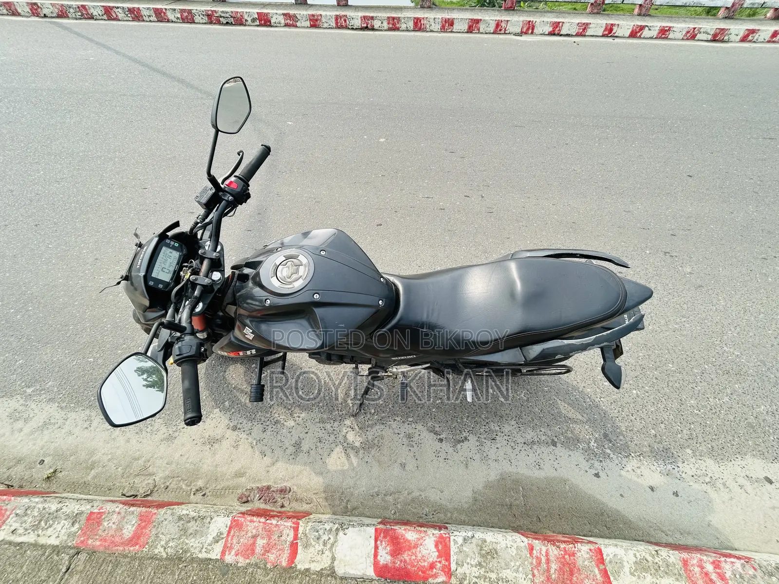 Suzuki Gixxer Monotone 2022 Black