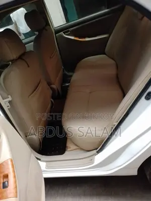 Toyota Corolla 2005 White