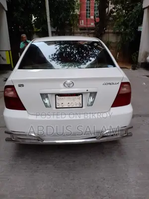 Toyota Corolla 2005 White