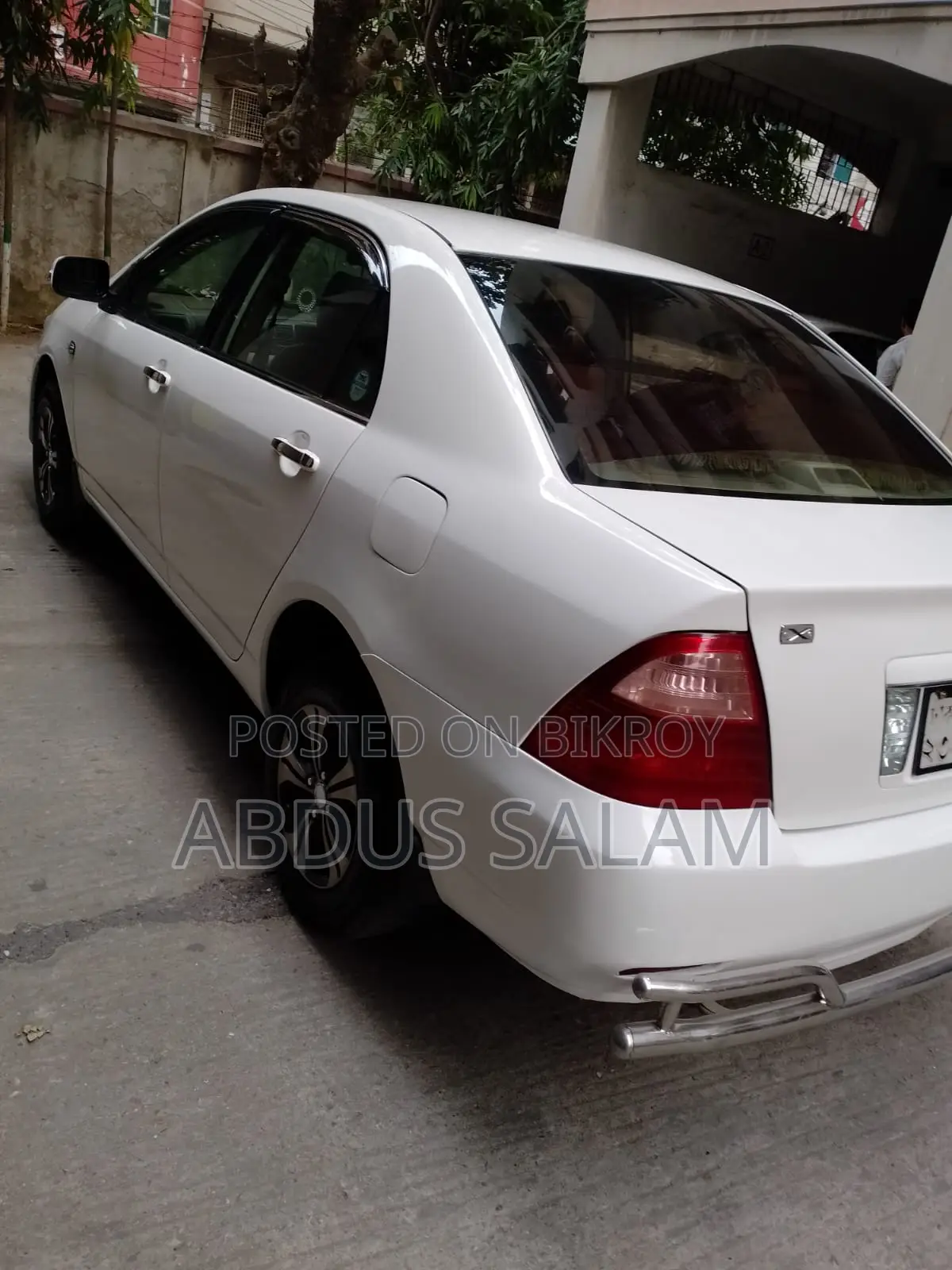 Toyota Corolla 2005 White