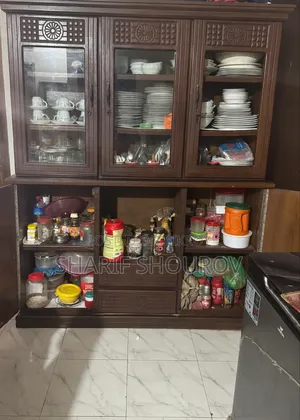Showcase Malasiyen Wood