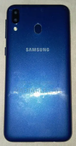 Samsung Galaxy M20 32 GB Blue