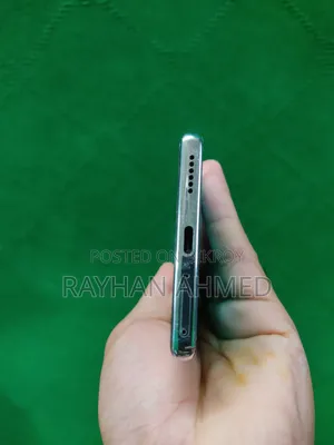 টেকনো ক্যামন ৪০ প্রো ৪জি ২৫৬ জিবি