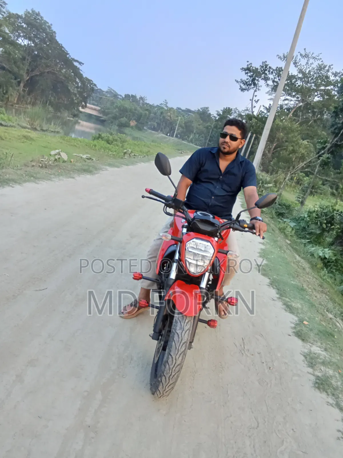 Suzuki Gixxer SF FI 2024 Red