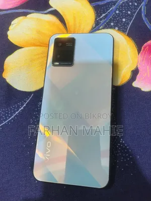 Vivo Y21 64 GB White