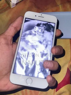 Apple iPhone 7 32 GB Silver