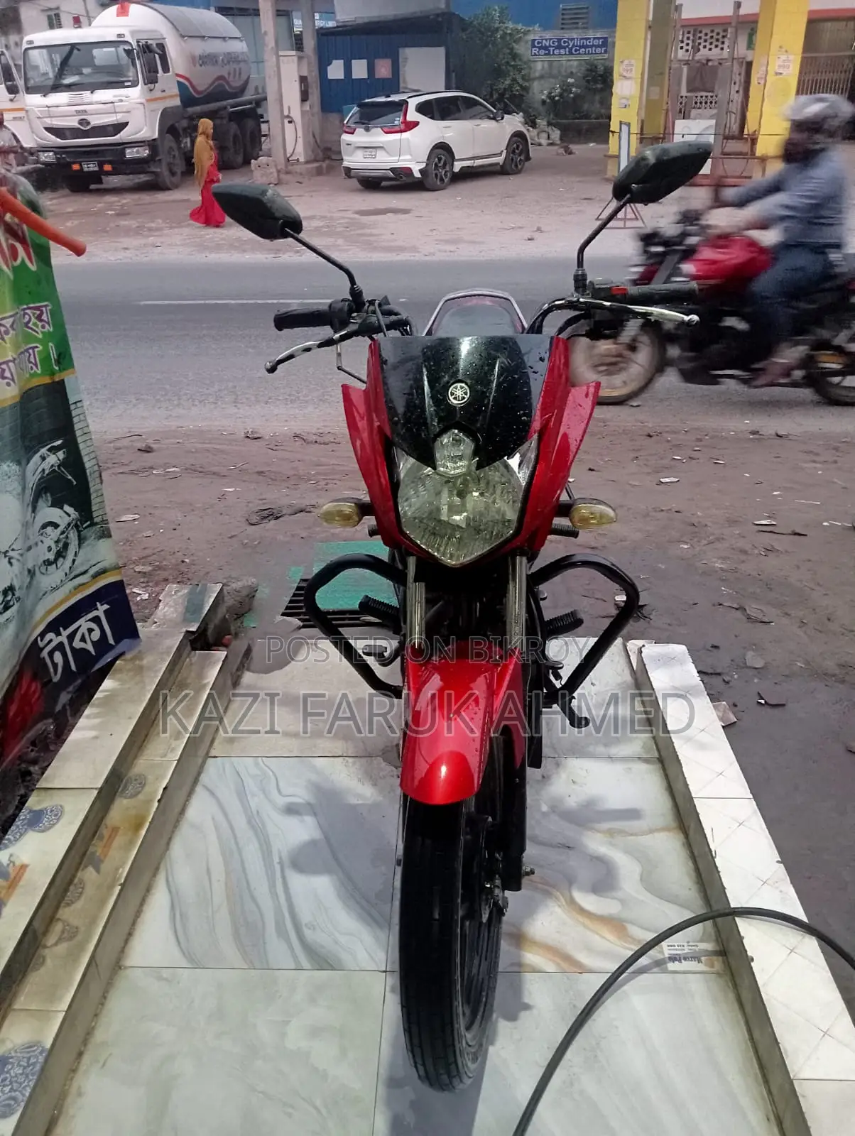 Yamaha 2018 Red