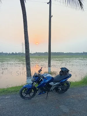 TVS Apache RTR 160 4V 2020 Blue