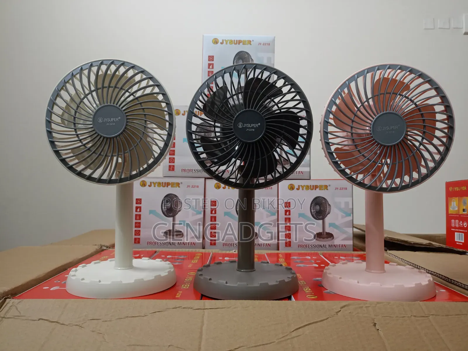 Jysuper JY 2218 Professional Rechargeable Fan