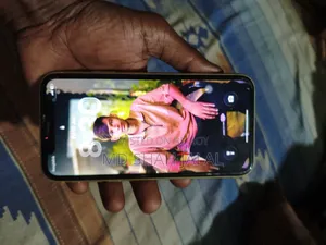Apple iPhone 11 128 GB Yellow
