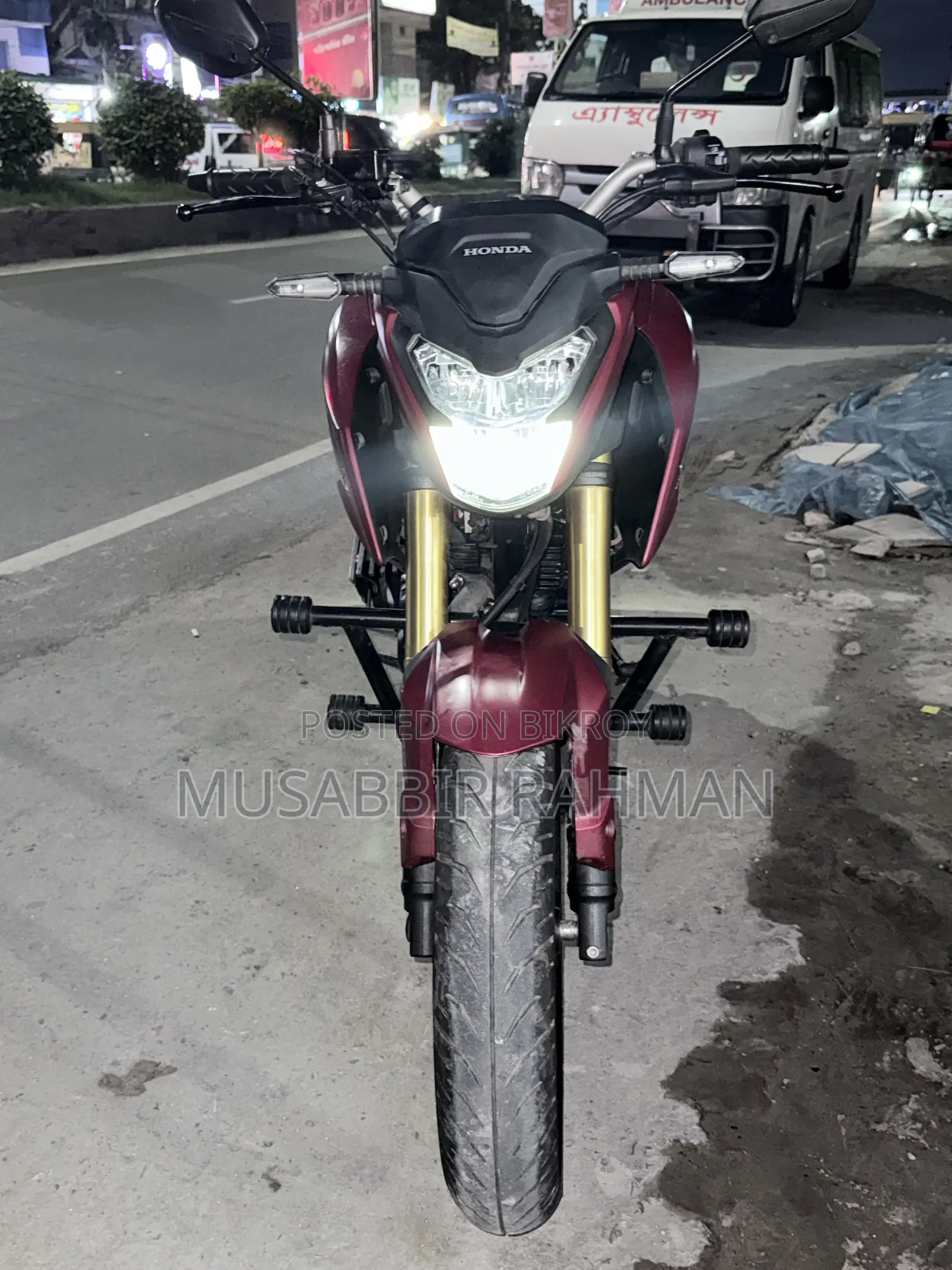Honda Hornet 2024 Red