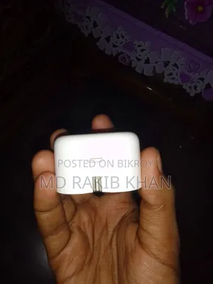 Apple Adapter