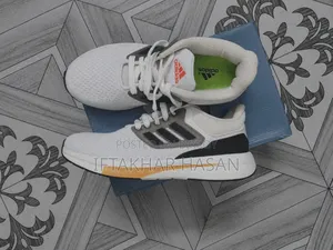 Sports Sneaker