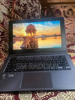 Laptop Asus TAICHI 21 4GB Intel Core I7 SSD 256GB